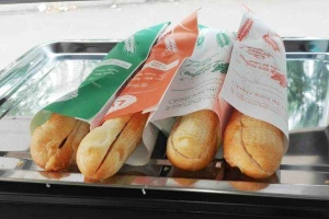 Ăn vặt Bánh Mì Que Đà Nẵng - Đường Số 4