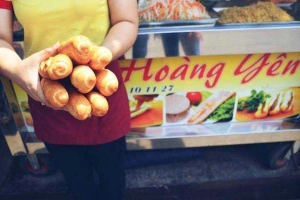 Ăn vặt Bánh Mì Que Hoàng Yến - Trần Văn Giàu