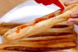 Ăn vặt Bánh Mì Que - Lê Lợi