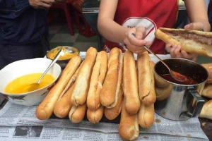 Ăn vặt Bánh Mì Que Thành Hưng - Trường Chinh
