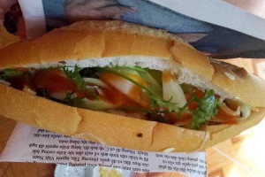 Ăn vặt Bánh Mì Thập Cẩm - Cao Đẳng Y Tế Hà Đông