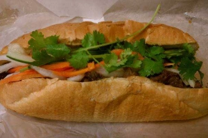 Ăn vặt Bánh Mì Thịt 28