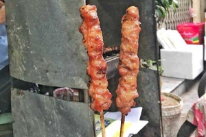Ăn vặt Bánh Mì Thịt Xiên - Nguyễn Văn Tố
