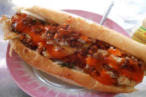 Ăn vặt Bánh Mì Thịt Xiên Nướng - Ngõ Bảo Khánh