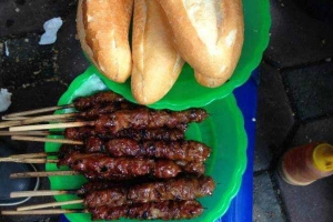 Ăn vặt Bánh Mì Thịt Xiên Nướng U Thủy