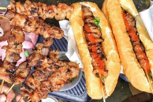 Ăn vặt Bánh Mì Thịt Xiên - Trần Đại Nghĩa