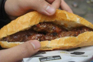 Ăn vặt Bánh Mì Thỏ - Đội Cấn