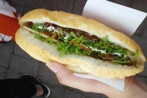 Ăn vặt Bánh Mì Thổ Nhĩ Kì - Sông Nhuệ