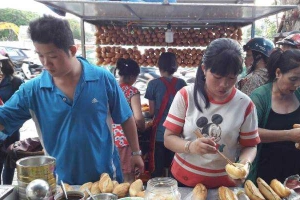 Ăn vặt Bánh Mì Thu Ngân