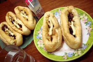 Ăn vặt Bánh Mì Trứng & Bánh Mì Xúc Xích