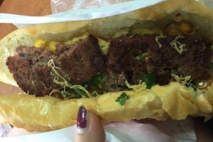 Ăn vặt Bánh Mì Trường THCS Nam Trung Yên