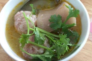 Ăn vặt Bánh Mì Xíu Mại Gốc Đà Lạt
