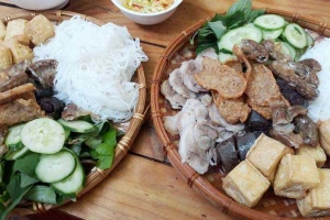 Ăn vặt Bún Đậu Mắm Tôm 37