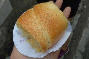Ăn vặt Bánh Ngọt Vân Tuấn