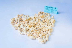 Ăn vặt Bánh Ngũ Cốc - Võ Văn Kiệt