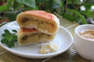 Ăn vặt Bánh Pía Sầu Riêng - Đặc Sản Sóc Trăng