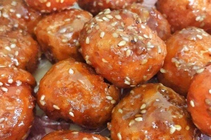 Ăn vặt Bánh Rán Mật - Chợ Cầu Sâng