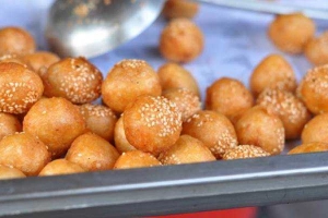 Ăn vặt Bánh Rán Tuy An