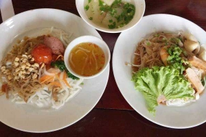 Ăn vặt Bánh Tằm Cô Ba