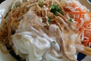 Ăn vặt Bánh Tằm Sơn Kỳ