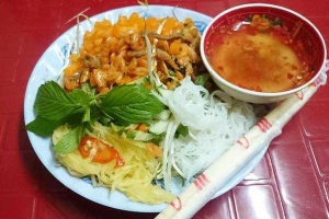 Ăn vặt Bánh Tằm Tép Cần Thơ