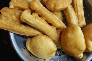 Ăn vặt Bánh Tiêu Khổng Lồ