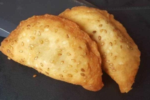 Ăn vặt Bánh Tiêu