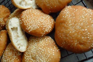 Ăn vặt Bánh Tiêu Tân Định