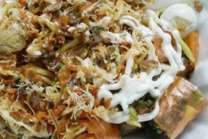 Ăn vặt Bánh Tráng Cuốn Trộn - Mai Lão Bạng