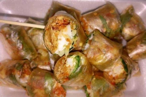 Ăn vặt Bánh Tráng Cuốn