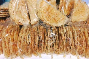 Ăn vặt Bánh Tráng Hạnh Pi Péo
