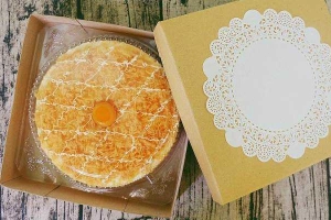 Ăn vặt Bánh Tráng Khô Bò & Bông Lan Homemade