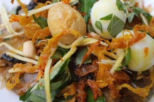 Ăn vặt Bánh Tráng Khô Bò - Nguyễn Ái Quốc