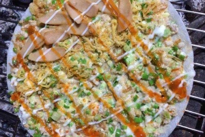 Ăn vặt Bánh Tráng Nướng - Chợ Vĩnh Kim