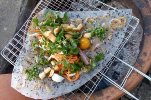 Ăn vặt Bánh Tráng Nướng Ruốc Phan Thiết