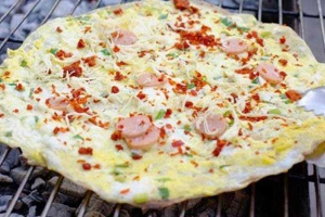 Ăn vặt Bánh Tráng Nướng Xe Đẩy - Tôn Đức Thắng