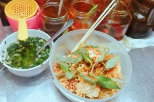 Ăn vặt Bánh Tráng Trộn Bà Mai