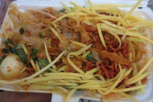 Ăn vặt Bánh Tráng Trộn Kali
