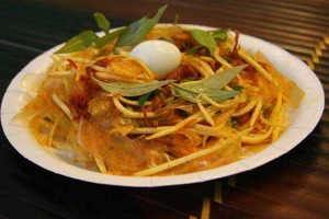 Ăn vặt Bánh Tráng Trộn Nguyễn Khuyến