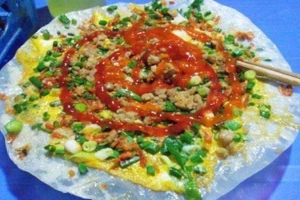 Ăn vặt Bánh Tráng Trứng