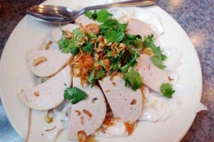 Ăn vặt Bánh Ướt Bà Già A Phò