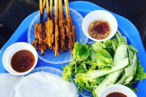 Ăn vặt Bánh Ướt Cuốn Thịt Nướng - Bờ Sông Hoài
