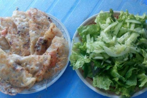 Ăn vặt Bánh Xèo Bà Thu