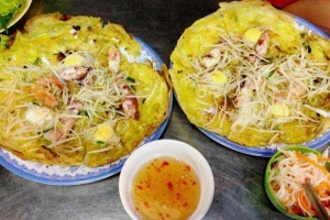 Ăn vặt Bánh Xèo Bến Chợ