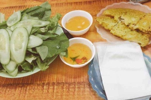 Ăn vặt Bánh Xèo Miền Trung 5K