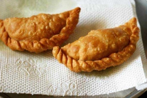 Ăn vặt Bánh Xếp & Bánh Tai Yến