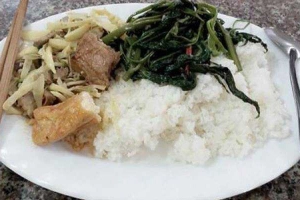Ăn vặt Bảo Bảo - Tiệm Cơm Ngon