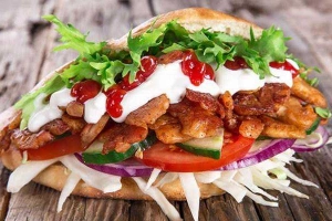 Ăn vặt Bảo Phương - Bánh Mì Doner Kebab