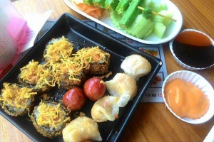 Ăn Vặt Bình Dân - Lê Văn Duyệt
