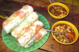 Ăn vặt Bò Bía Bình Dân